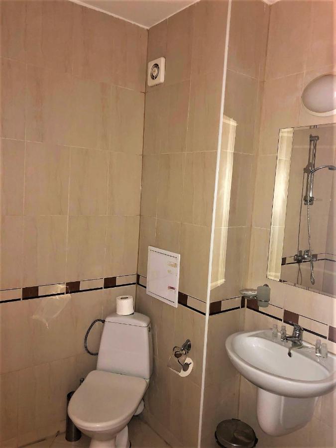 Complex Golden Dreams Aparthotel Pantai Sunny Bagian luar foto